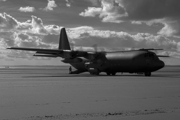 Hercules C130 K 202  Beach Landing