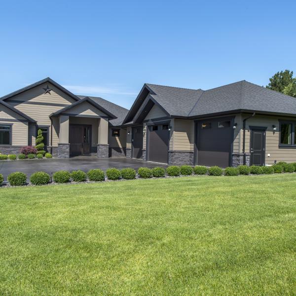 Stunning Family Residence 